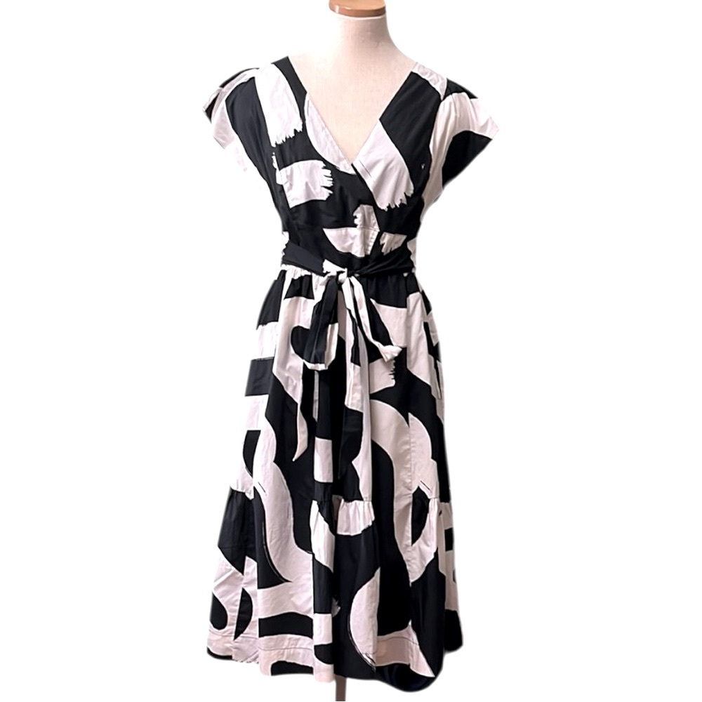 Anthropologie Maeve Black and White Abstract Print Midi Dress, size 4